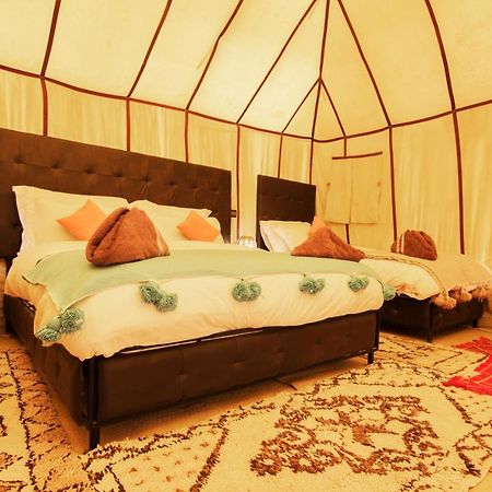 Sunset luxury camp Hotel Adrouine Bagian luar foto